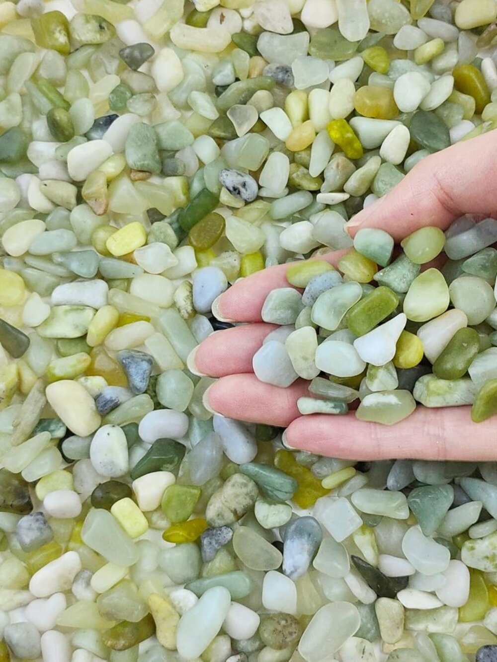 2 lbs Jade Rocks for Plant Indoor, 3/8 inch Pebbles for Plants